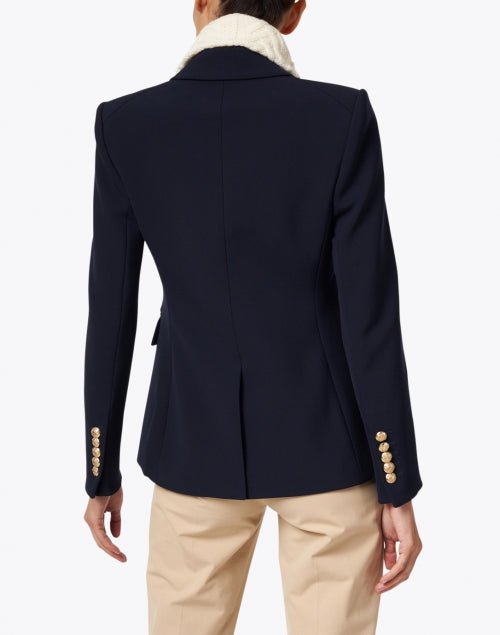 Upstate Essential Ivory Cable Knit Dickey